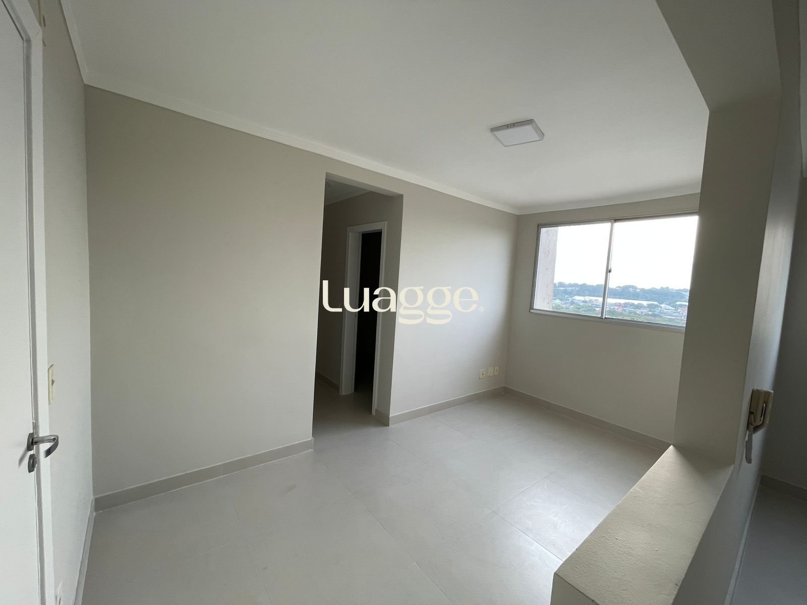 Apartamento à venda com 2 quartos, 57m² - Foto 1