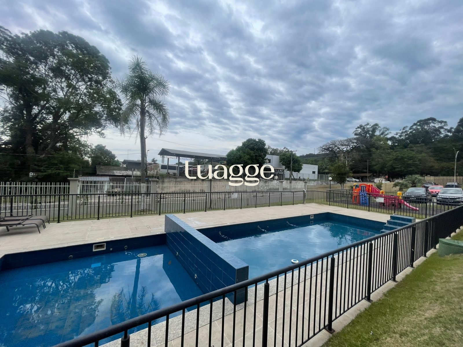 Apartamento 2 dormitórios Linda Vista, 1 vaga e Piscina na Av. Protásio Alves