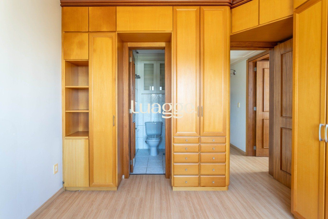 Apartamento à venda com 3 quartos, 87m² - Foto 17