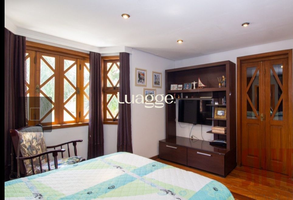 Casa de Condomínio à venda com 3 quartos, 158m² - Foto 2