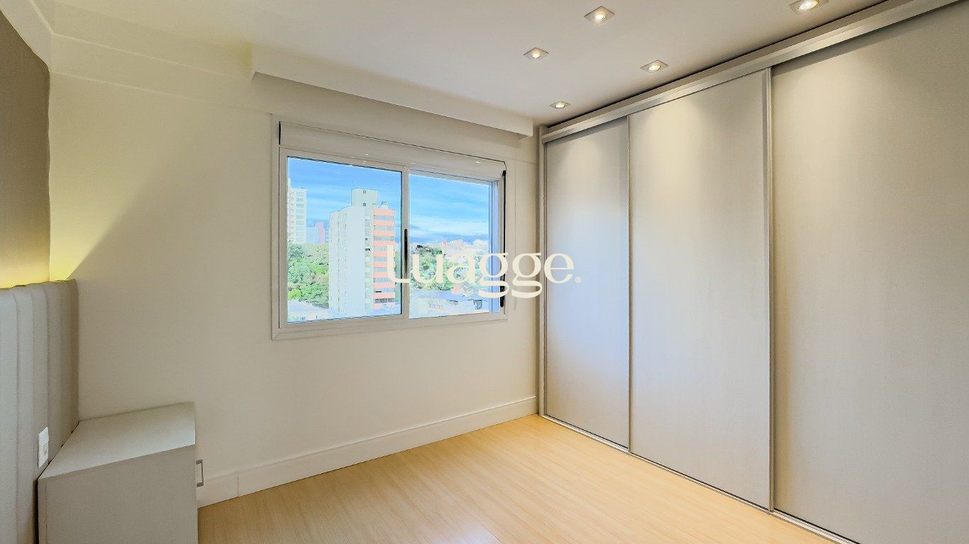 Apartamento à venda com 3 quartos, 72m² - Foto 31