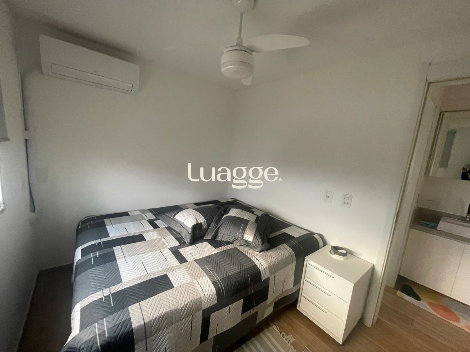 Apartamento à venda com 2 quartos, 46m² - Foto 18