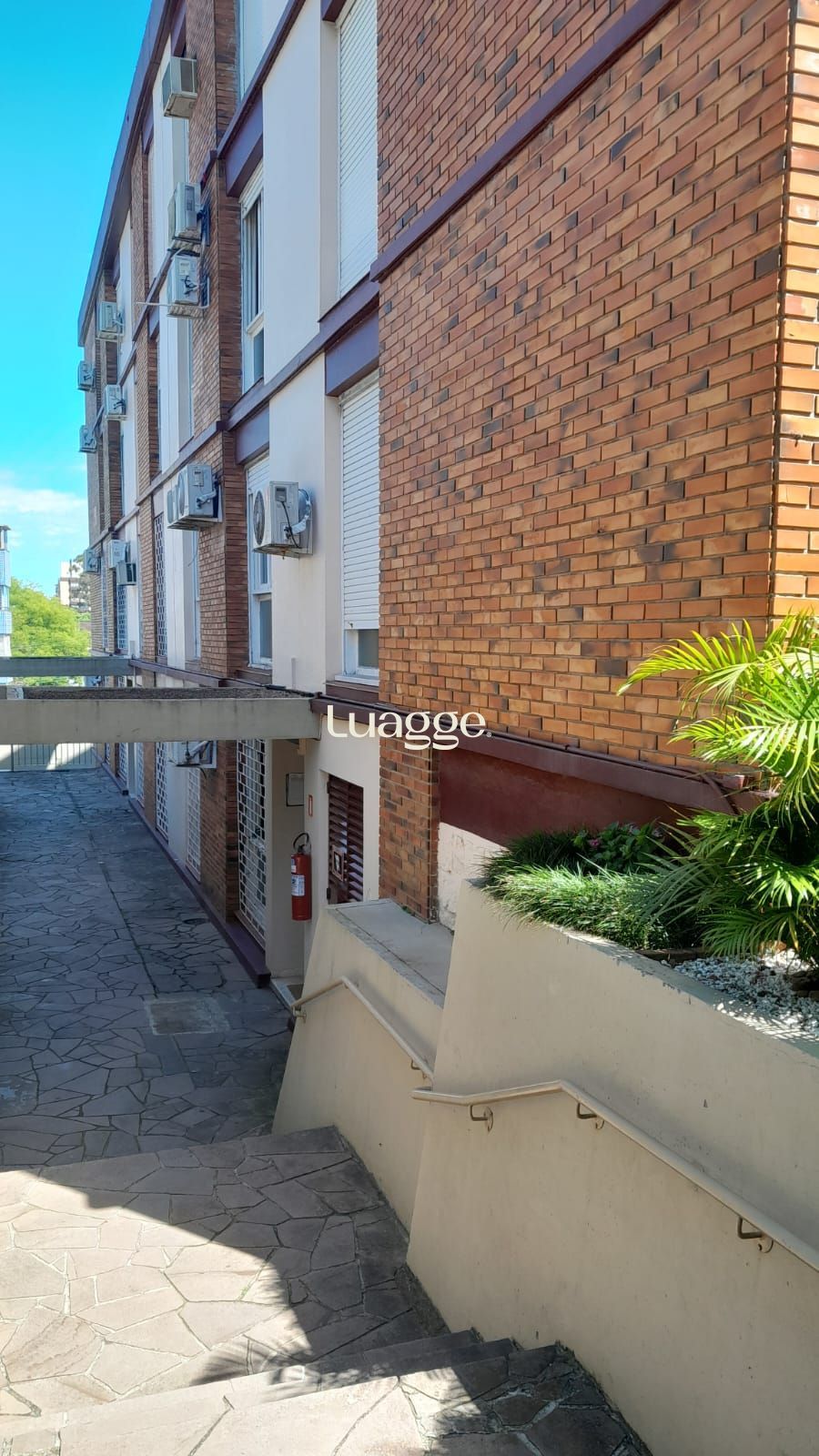 Apartamento à venda com 3 quartos, 97m² - Foto 28