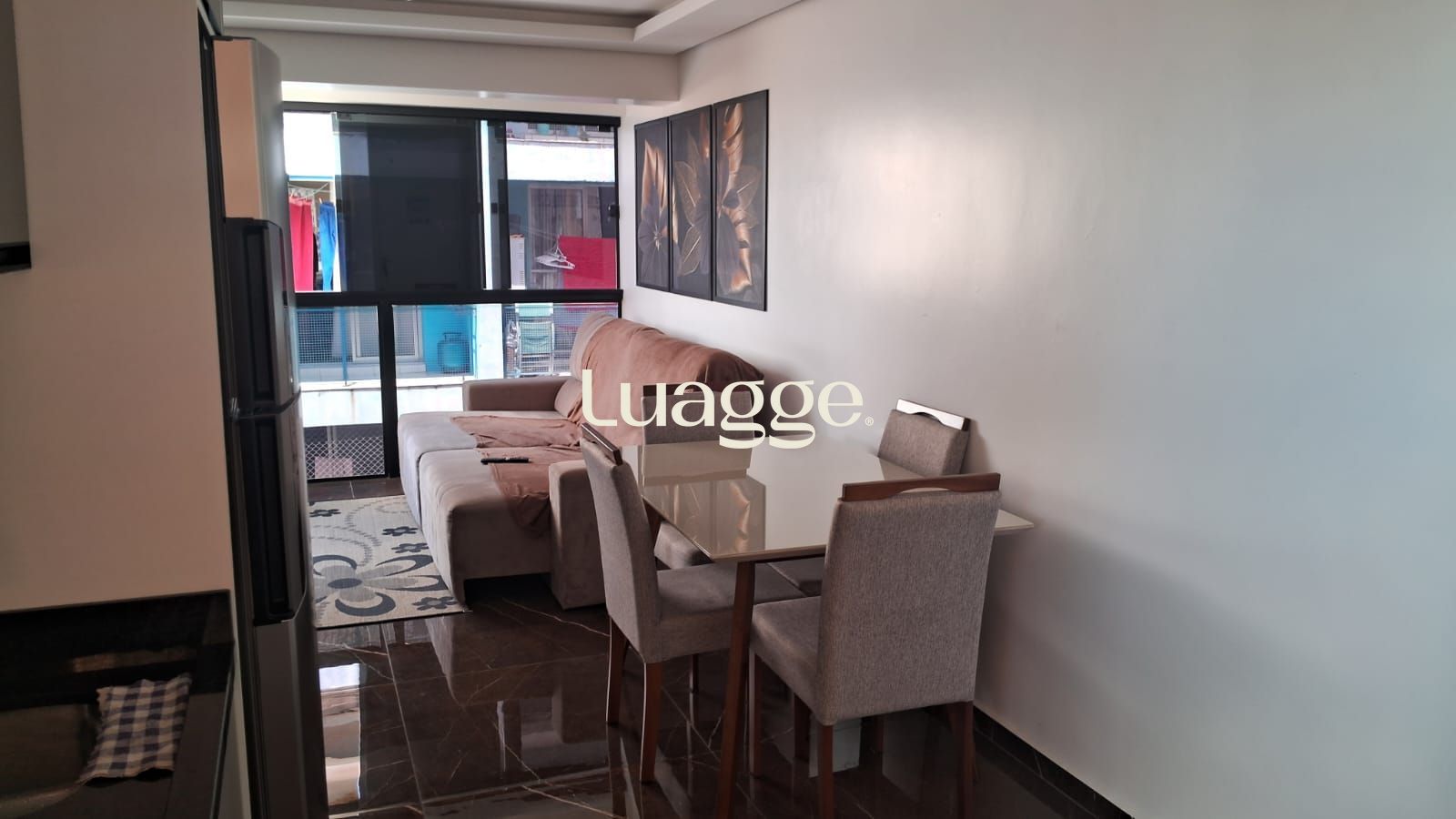Apartamento à venda com 2 quartos, 49m² - Foto 3