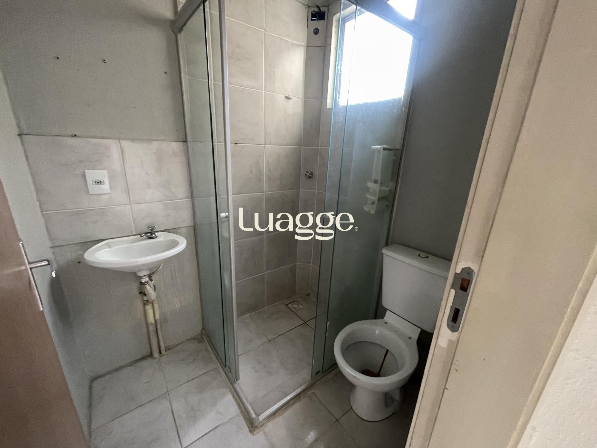 Apartamento à venda com 2 quartos, 40m² - Foto 19