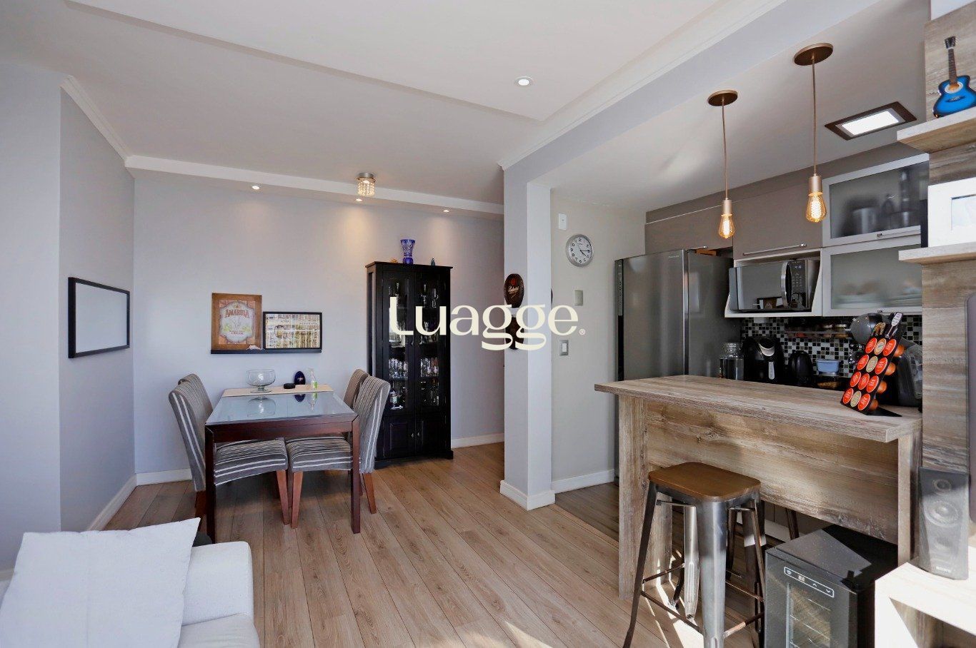 Apartamento à venda com 2 quartos, 64m² - Foto 8