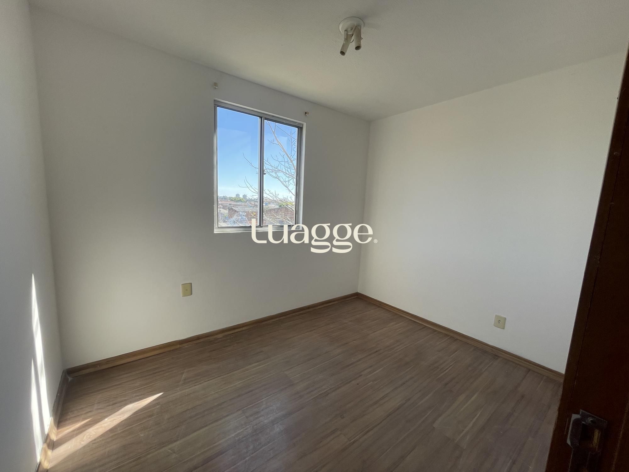 Apartamento à venda com 2 quartos, 40m² - Foto 18