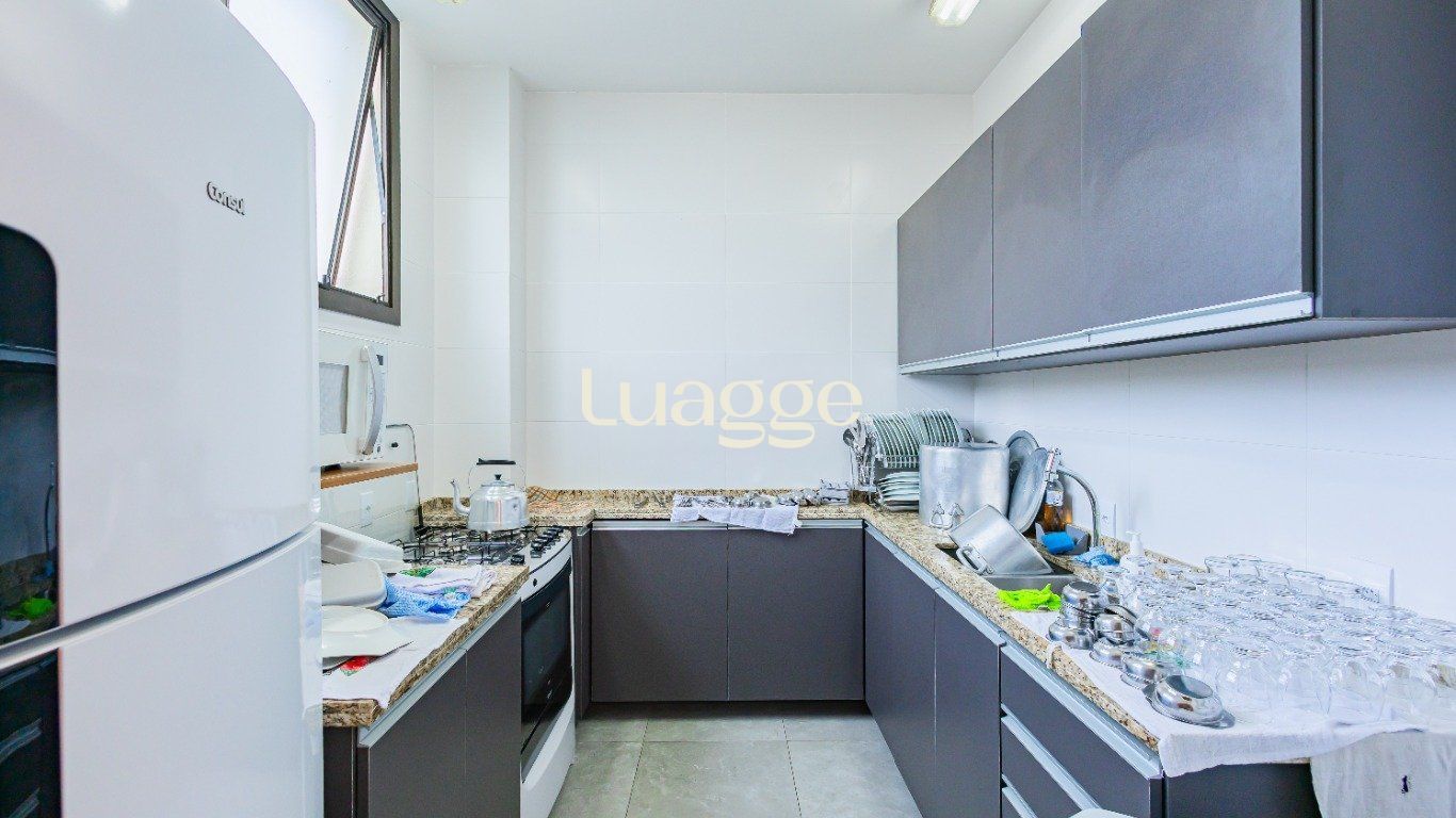 Apartamento à venda com 3 quartos, 98m² - Foto 42