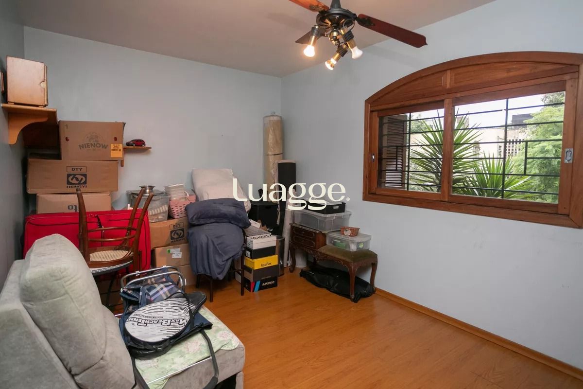 Casa à venda com 4 quartos, 281m² - Foto 16
