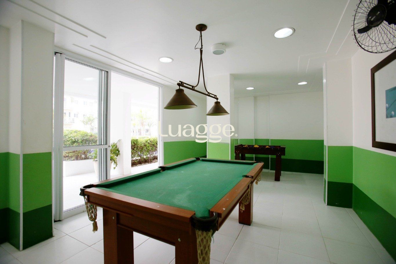Apartamento à venda com 2 quartos, 60m² - Foto 25