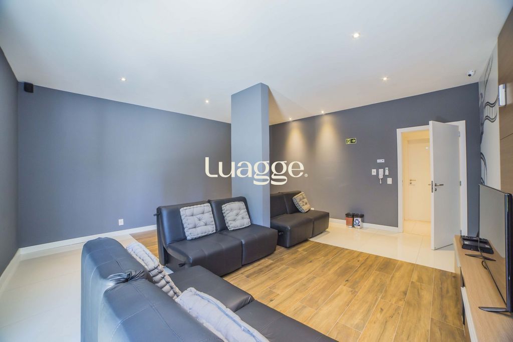 Apartamento à venda com 2 quartos, 67m² - Foto 35