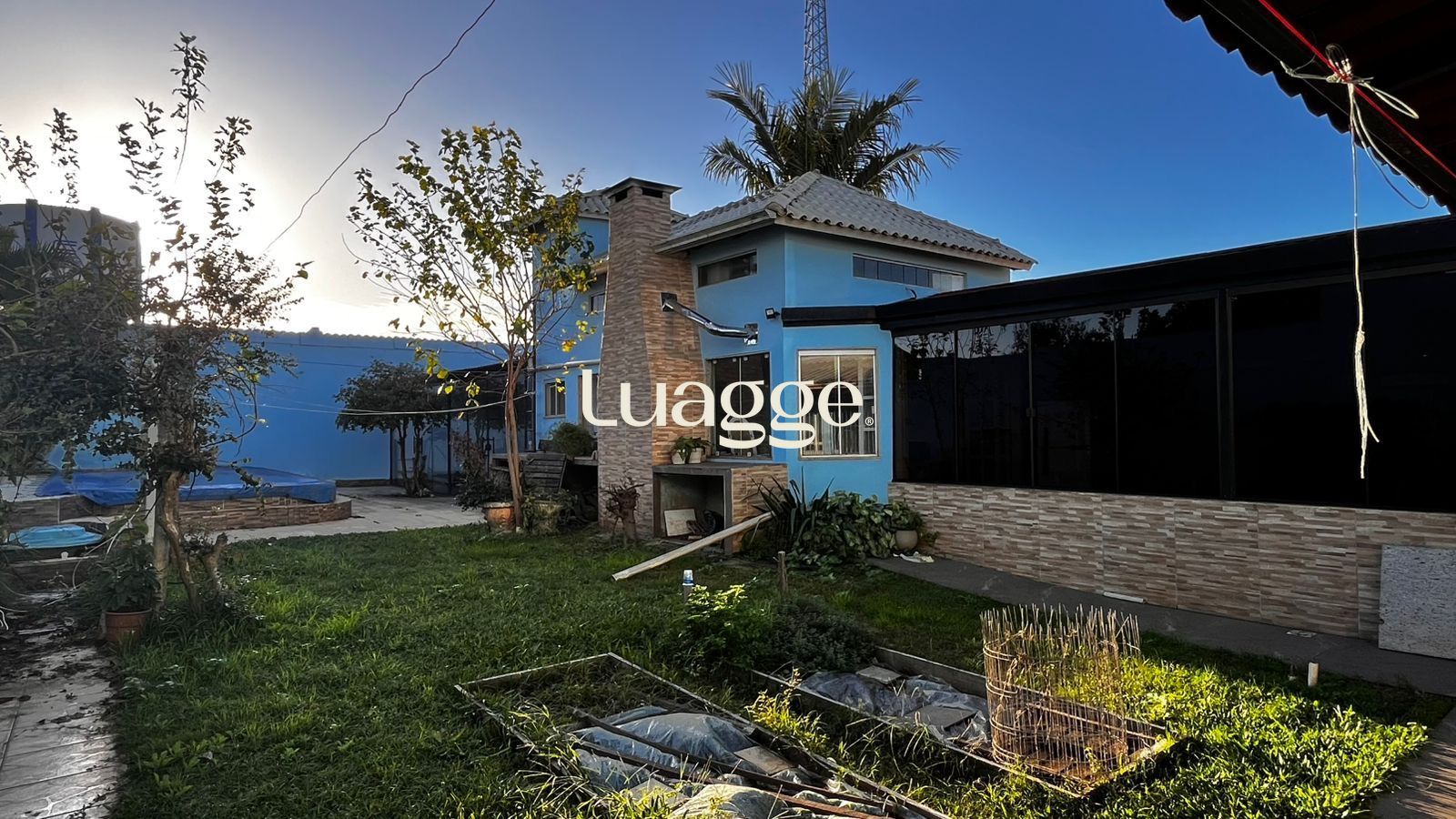 Casa à venda com 3 quartos, 316m² - Foto 2