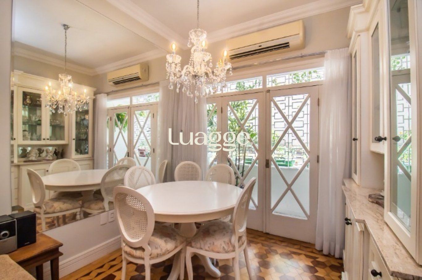 Apartamento à venda com 2 quartos, 78m² - Foto 4