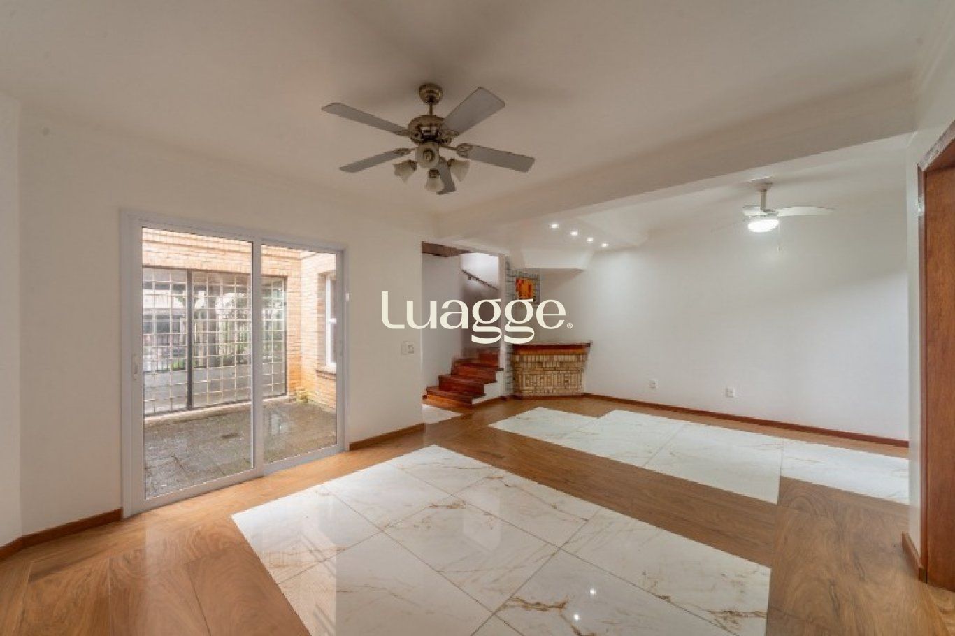 Casa à venda com 3 quartos, 236m² - Foto 3