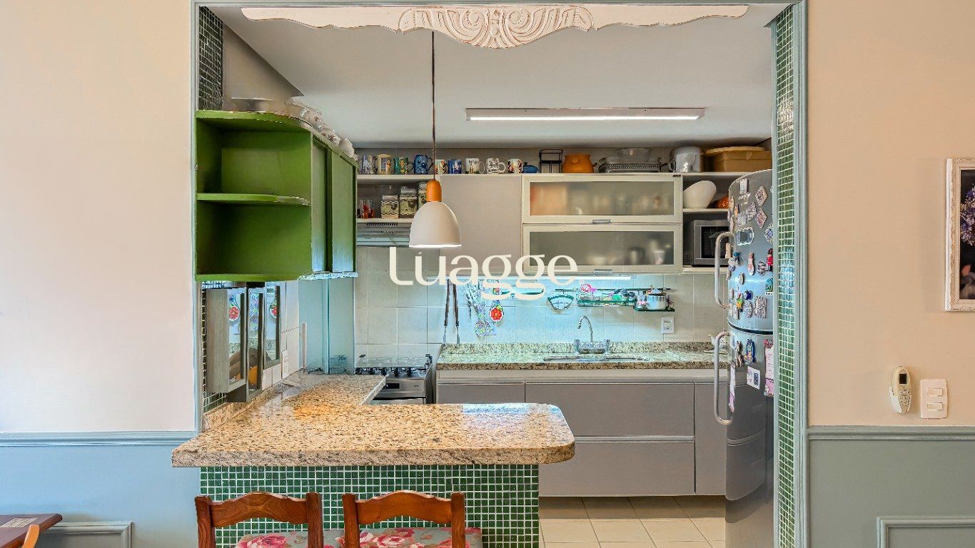 Apartamento à venda com 3 quartos, 98m² - Foto 11
