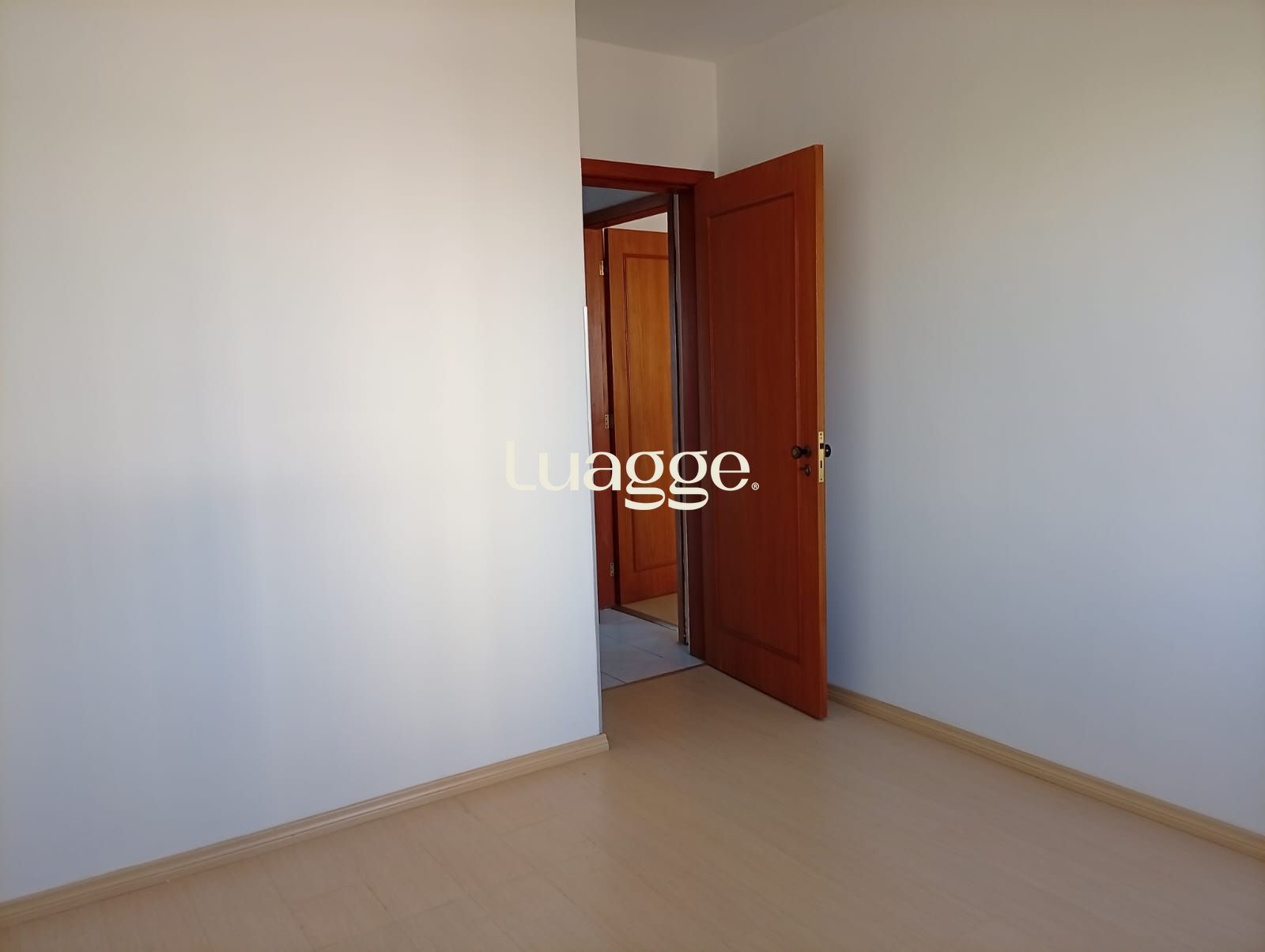 Apartamento à venda com 3 quartos, 131m² - Foto 4
