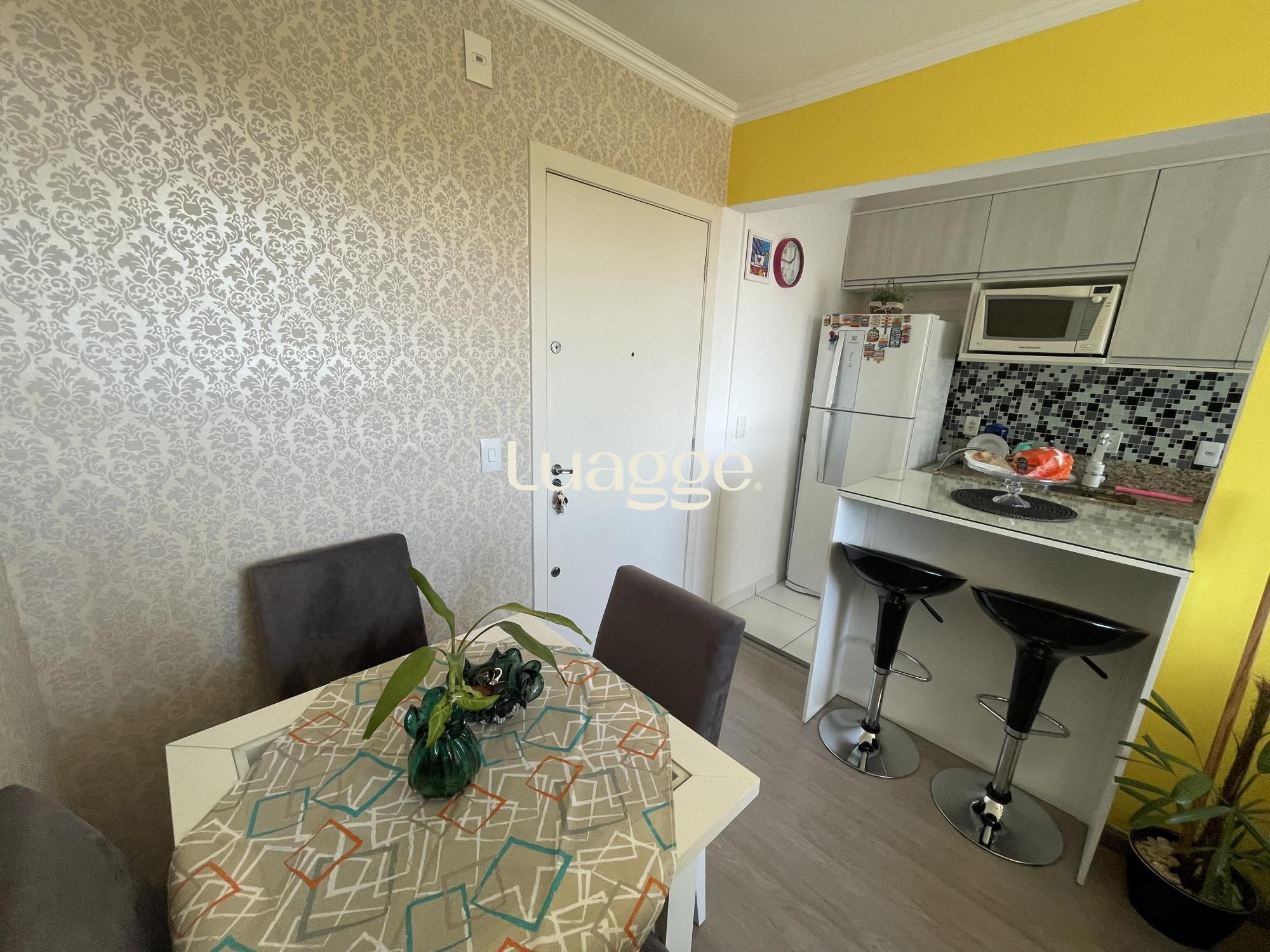Apartamento à venda com 2 quartos, 60m² - Foto 15