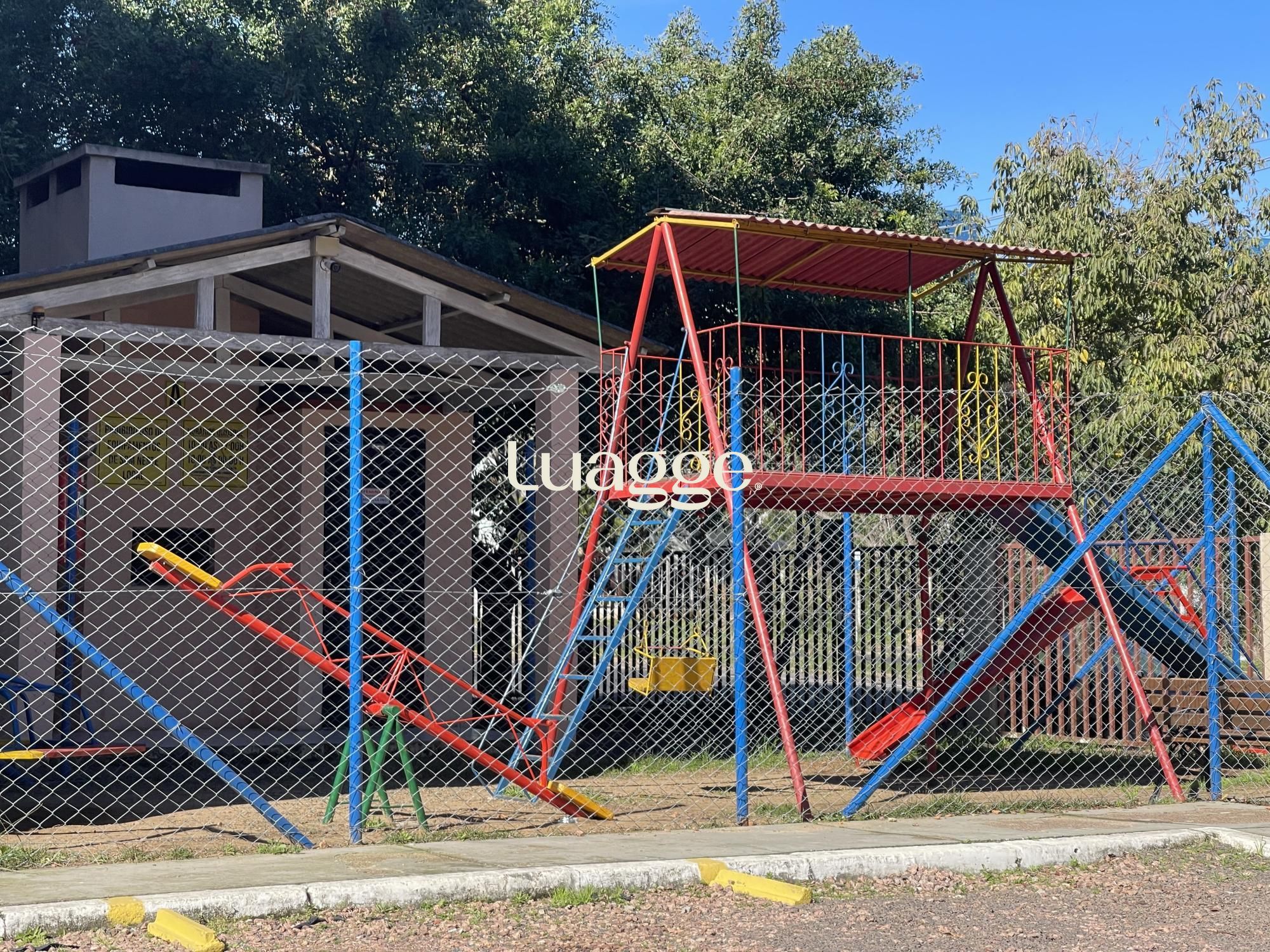 Apartamento à venda com 2 quartos, 40m² - Foto 33