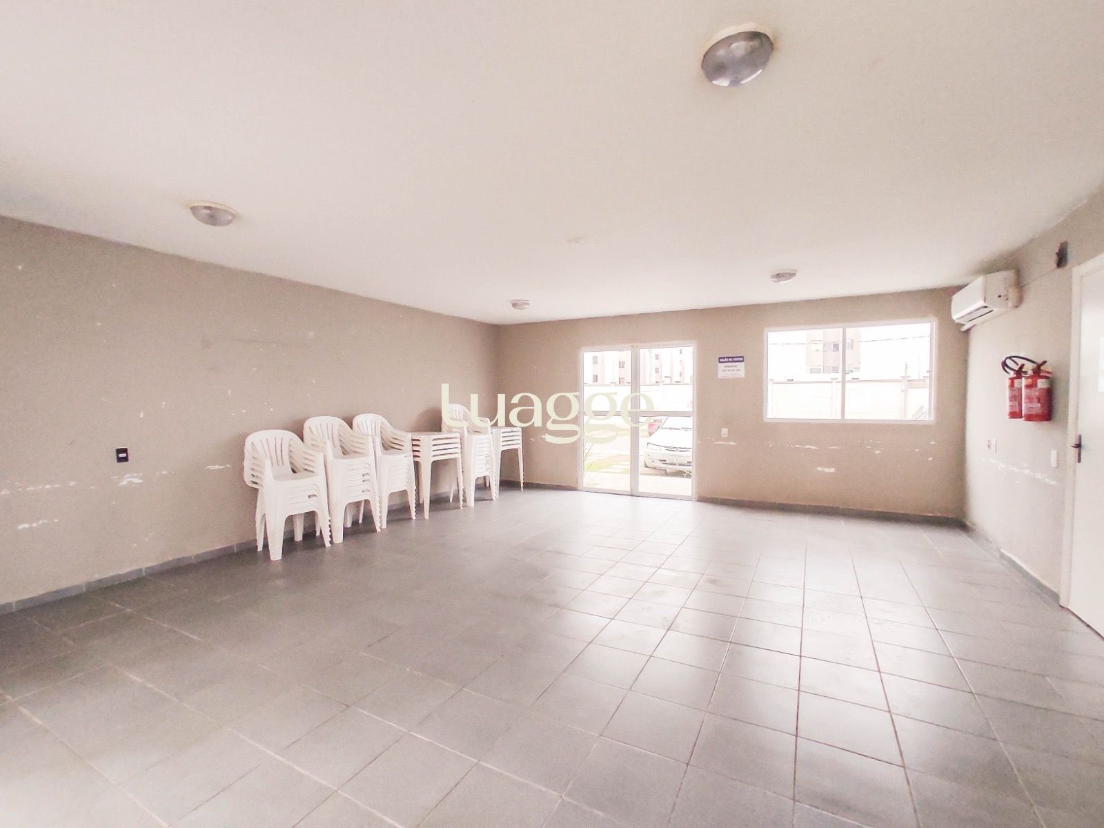 Apartamento à venda com 2 quartos, 44m² - Foto 4