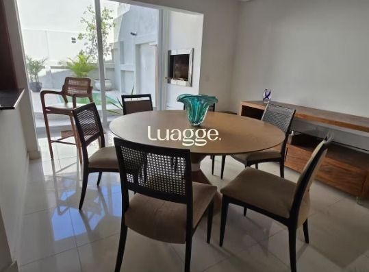 Casa à venda com 3 quartos, 286m² - Foto 8