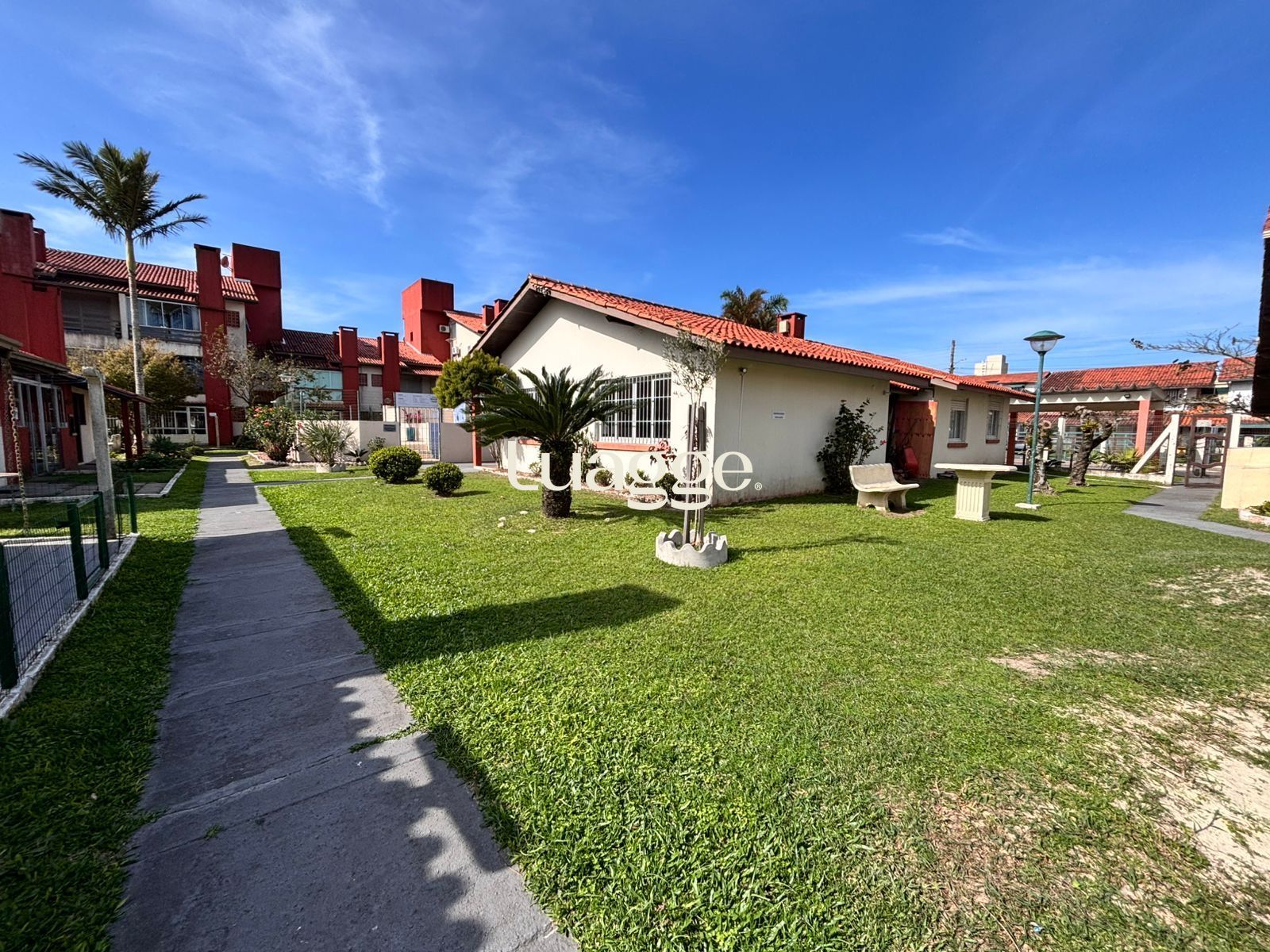 Casa de Condomínio à venda com 2 quartos, 129m² - Foto 24