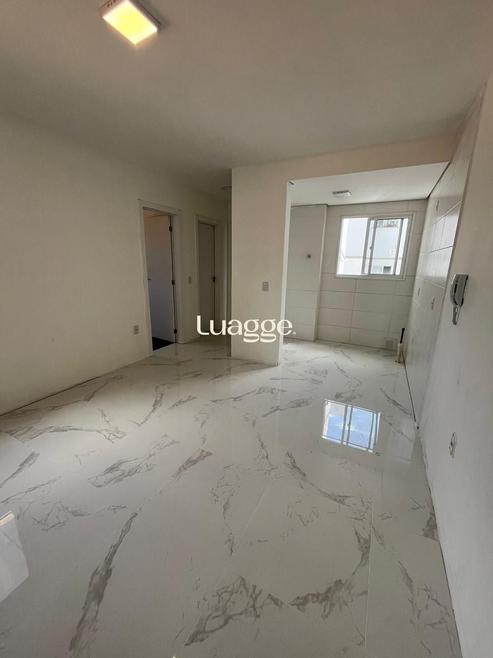 Apartamento 2 dormitórios em condomínio fechado piscina, Centro Viamão