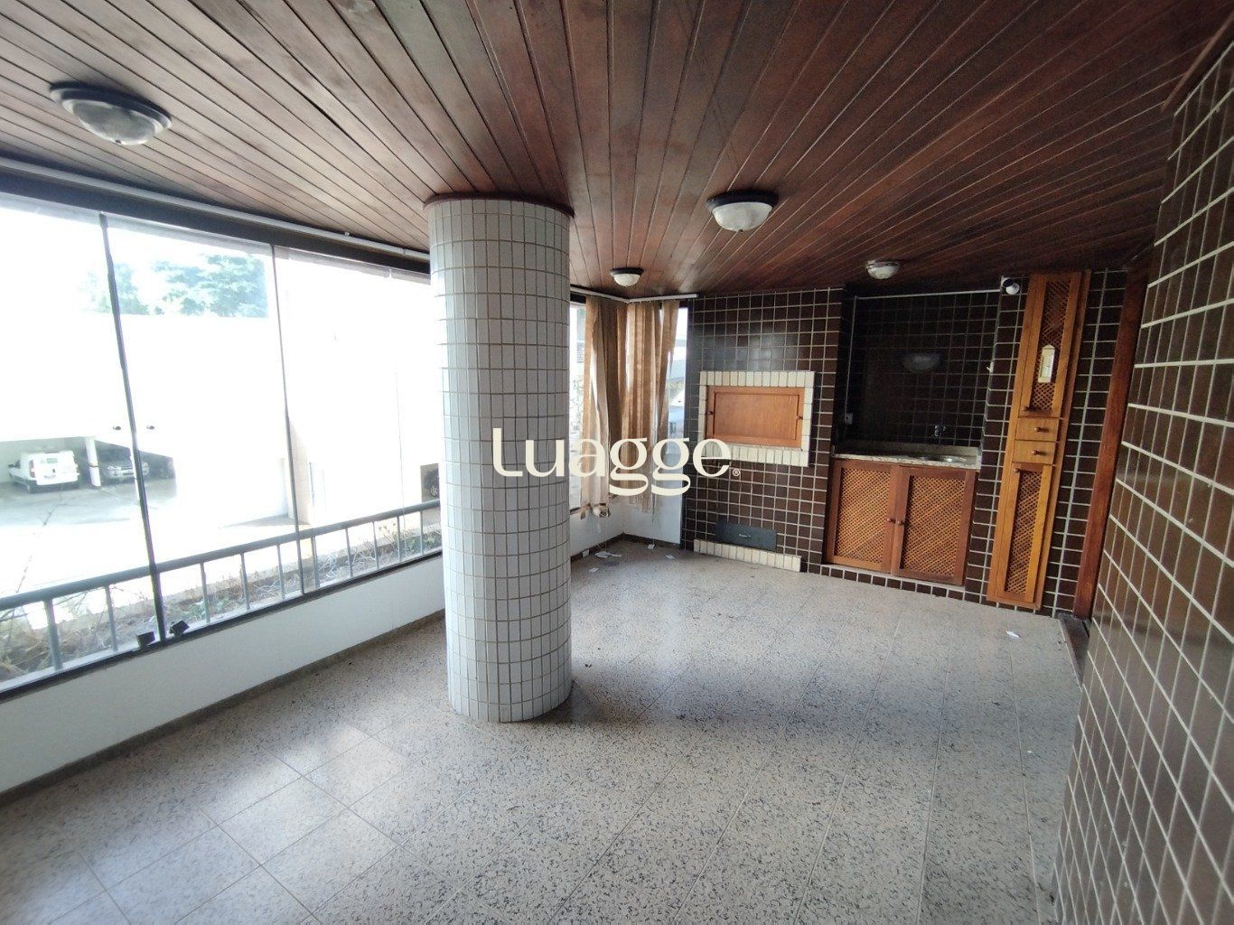 Apartamento à venda com 3 quartos, 149m² - Foto 1