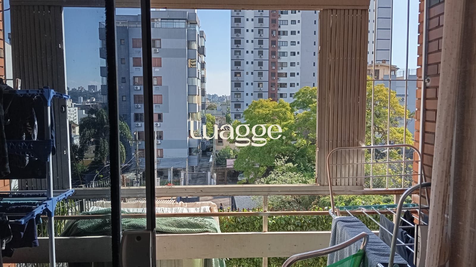 Apartamento à venda com 3 quartos, 107m² - Foto 5