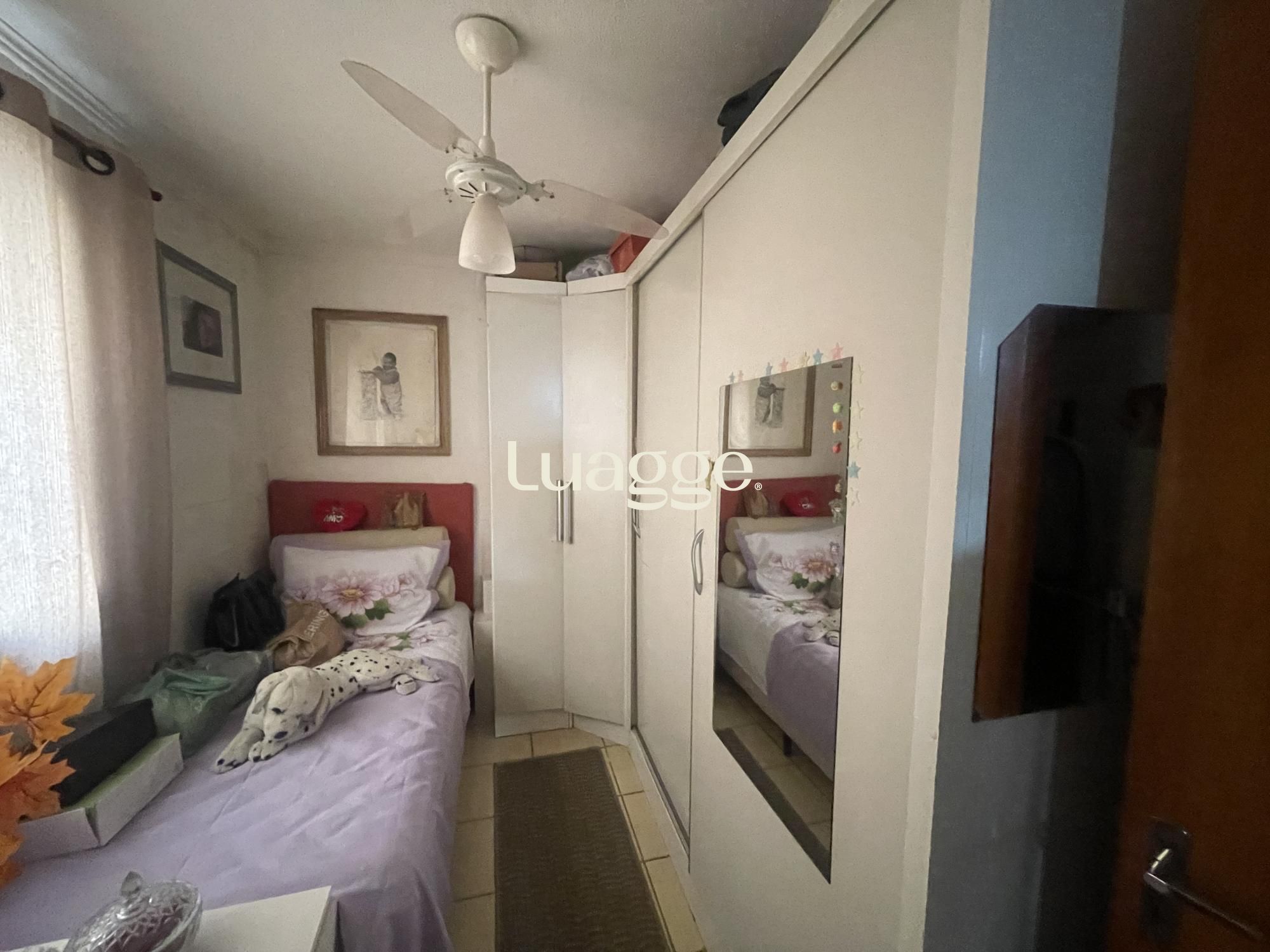 Apartamento à venda com 2 quartos, 40m² - Foto 20