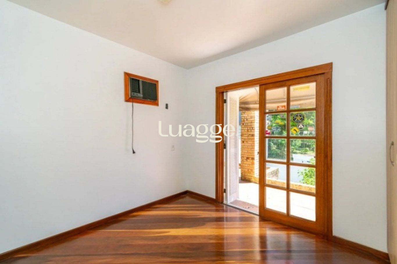 Casa à venda com 3 quartos, 236m² - Foto 12