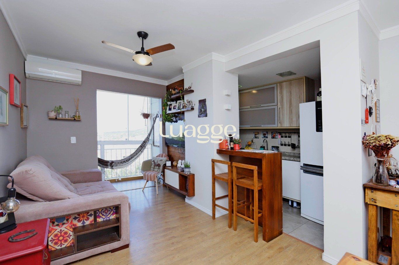 Apartamento à venda com 2 quartos, 60m² - Foto 4