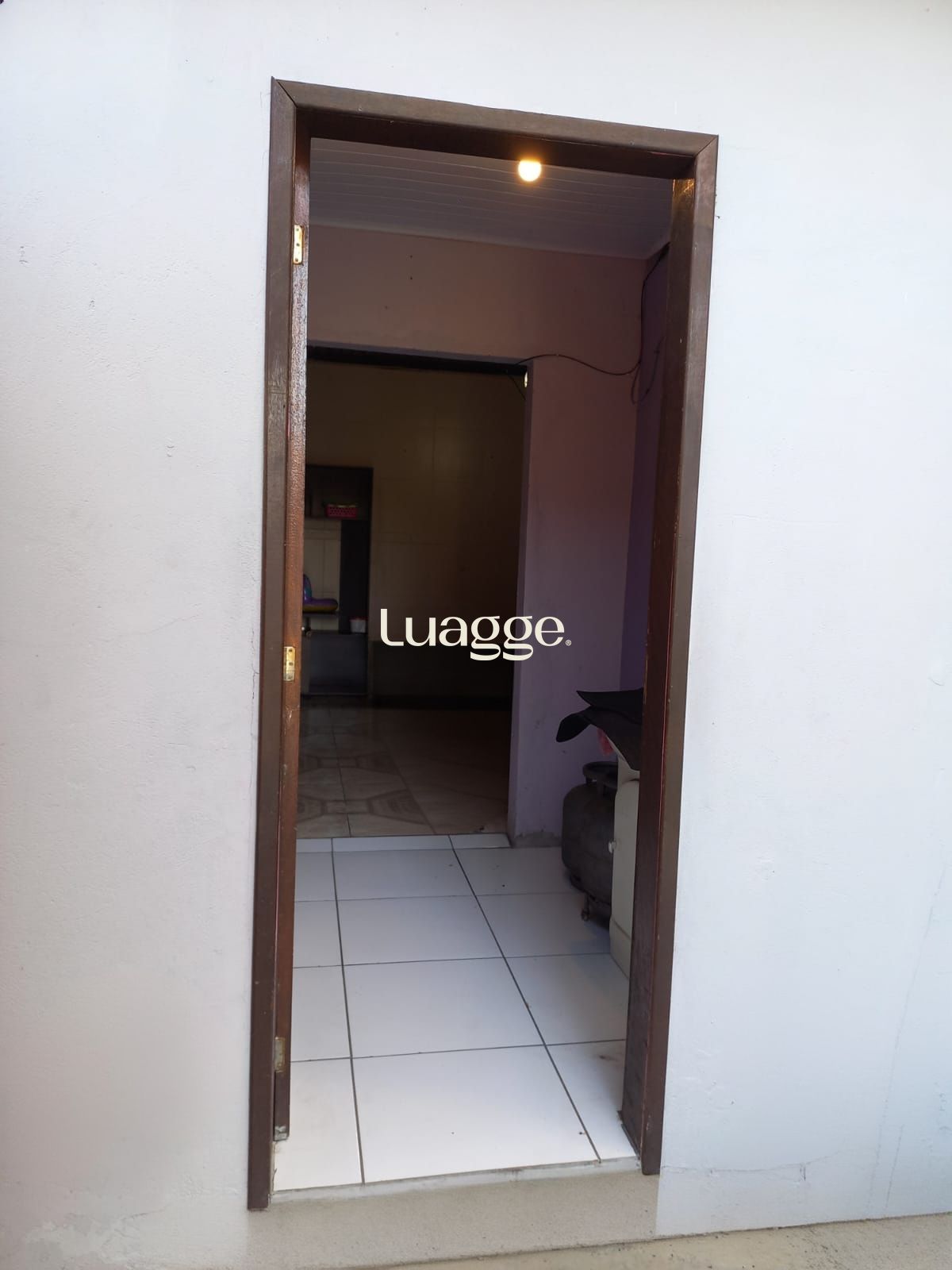 Casa à venda com 2 quartos, 85m² - Foto 11