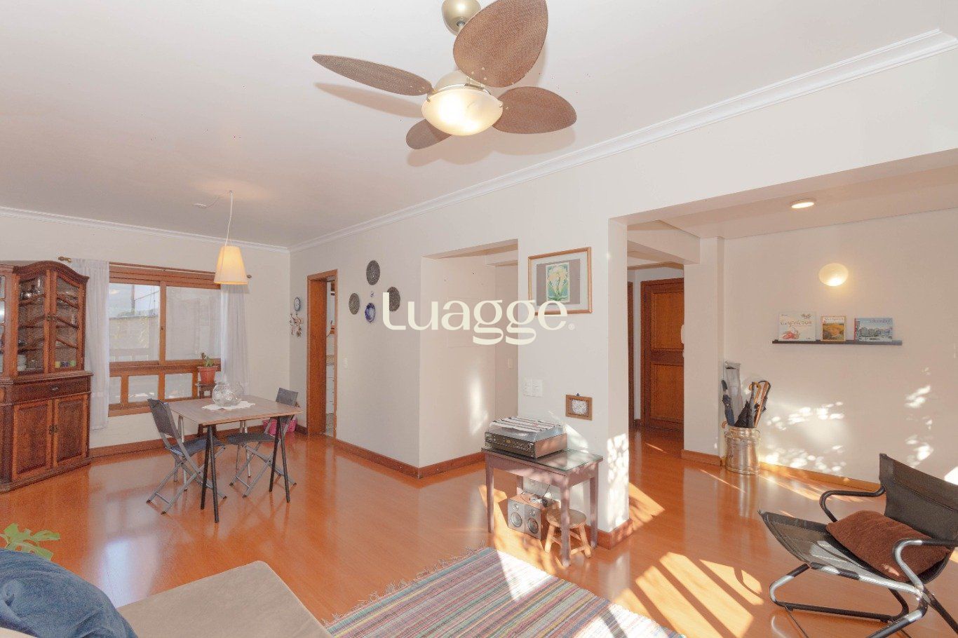Apartamento à venda com 3 quartos, 127m² - Foto 4
