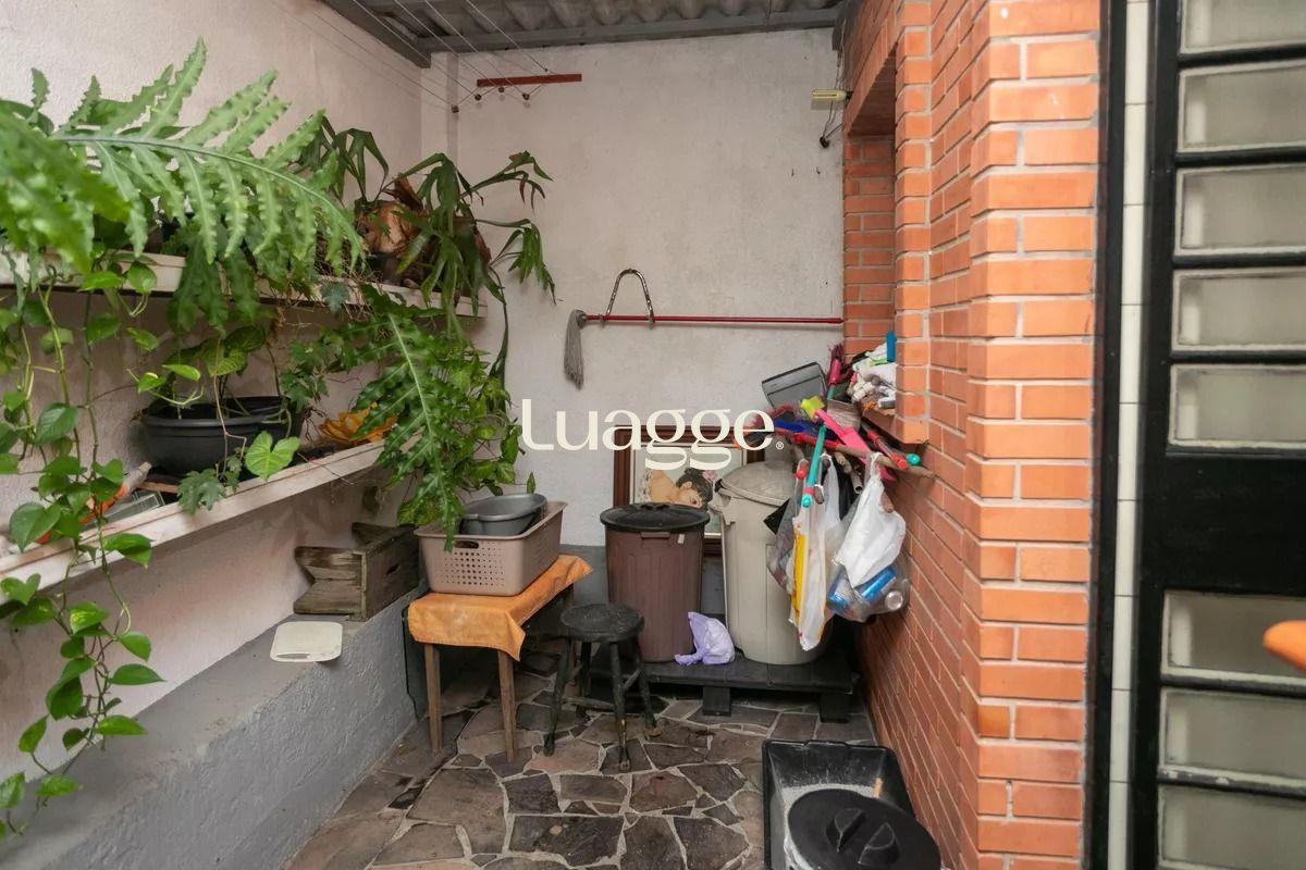 Casa à venda com 4 quartos, 281m² - Foto 46