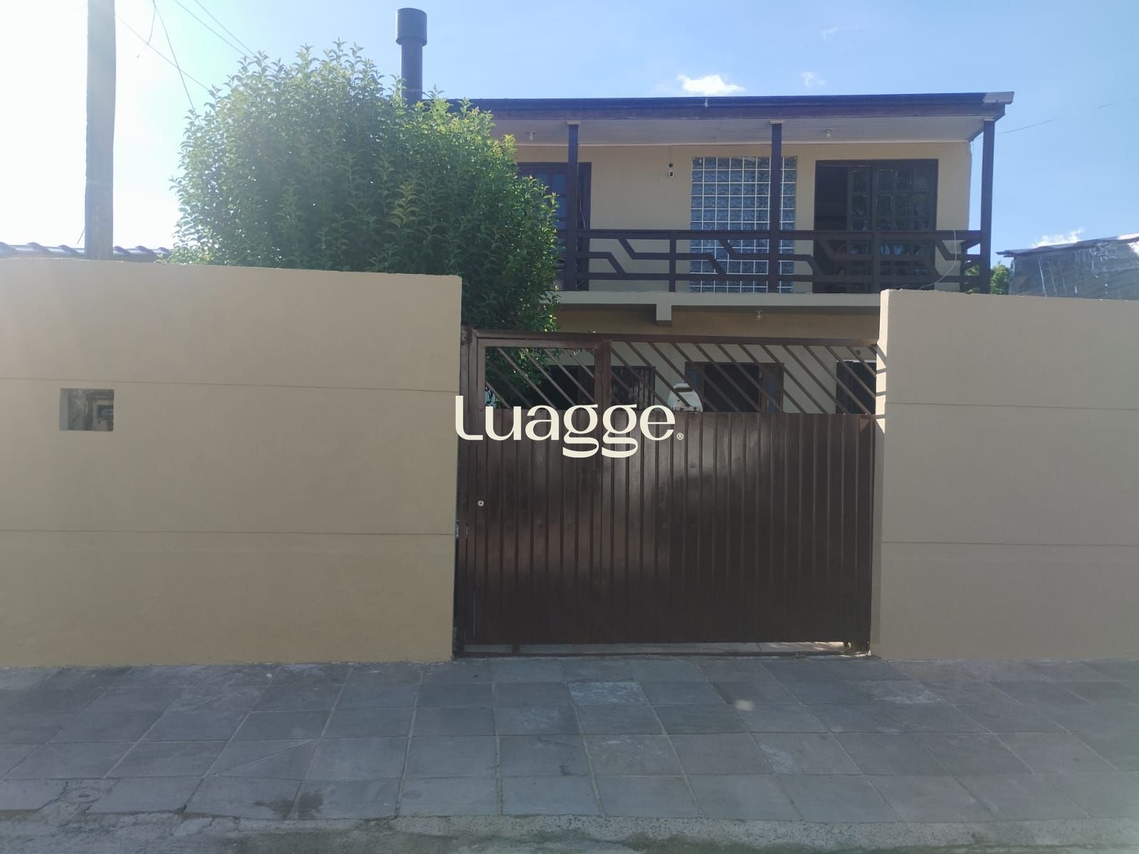 Casa 3 Dormitórios com Piscina no Passo do Feijó – Alvorada