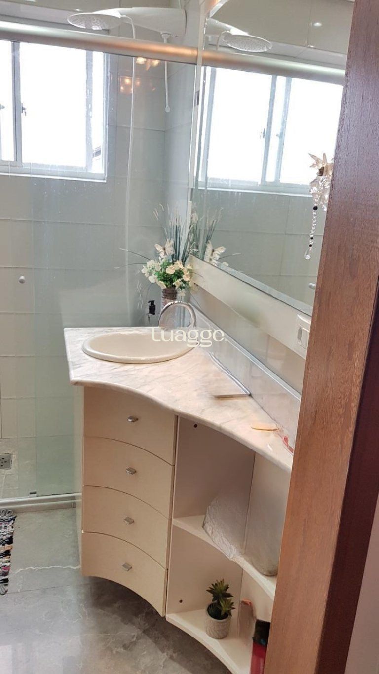 Apartamento à venda com 2 quartos, 65m² - Foto 21