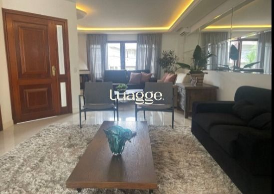 Casa à venda com 3 quartos, 286m² - Foto 22