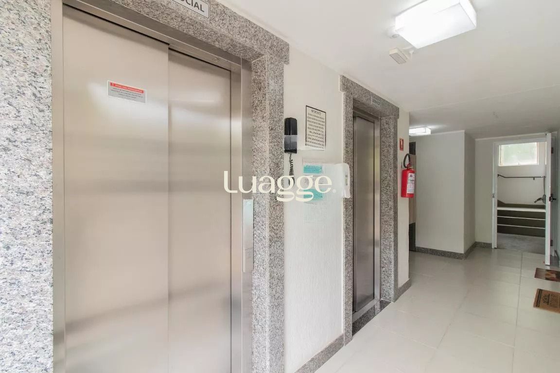 Apartamento à venda com 2 quartos, 49m² - Foto 27