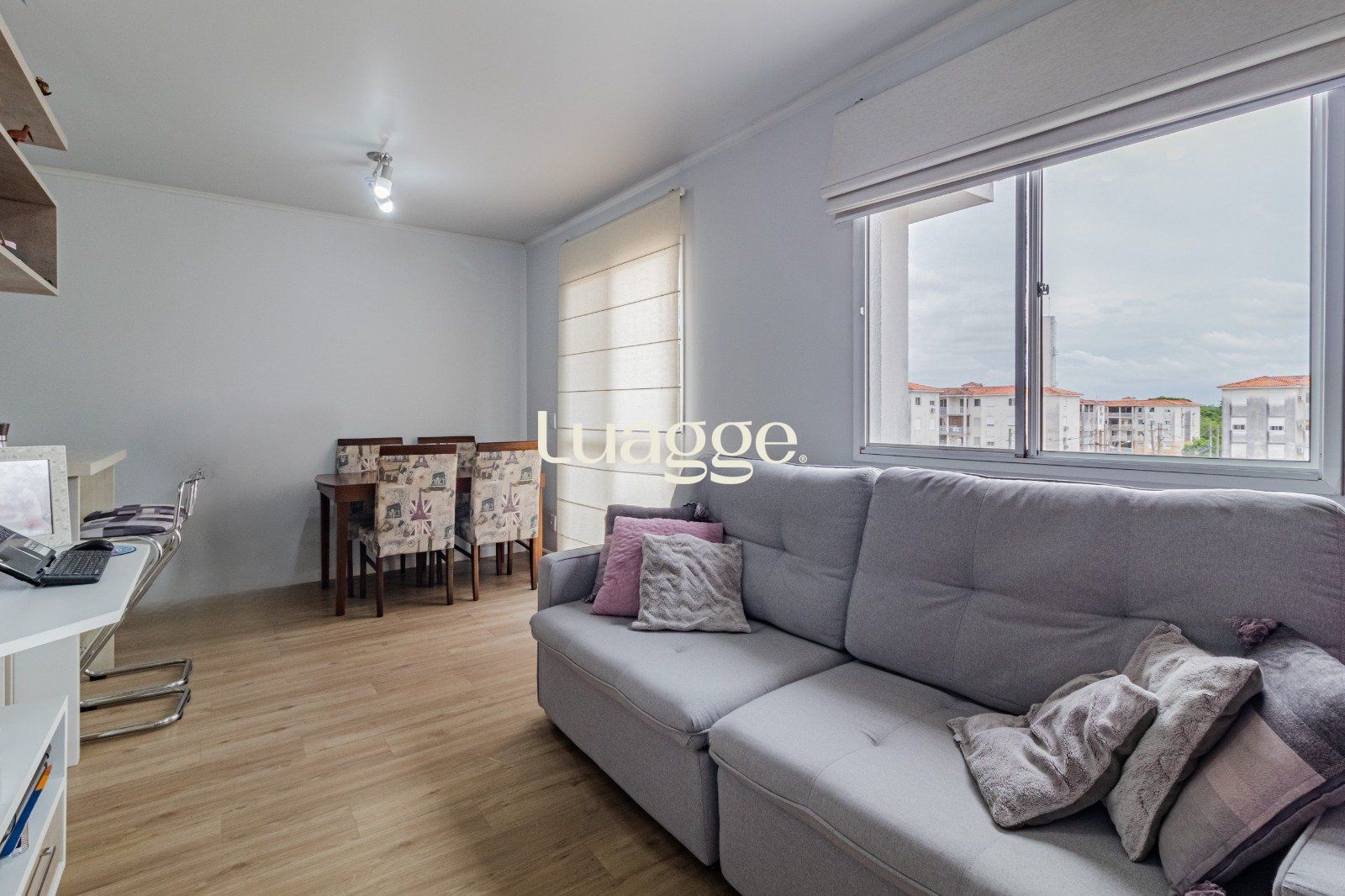 Apartamento à venda com 2 quartos, 55m² - Foto 1