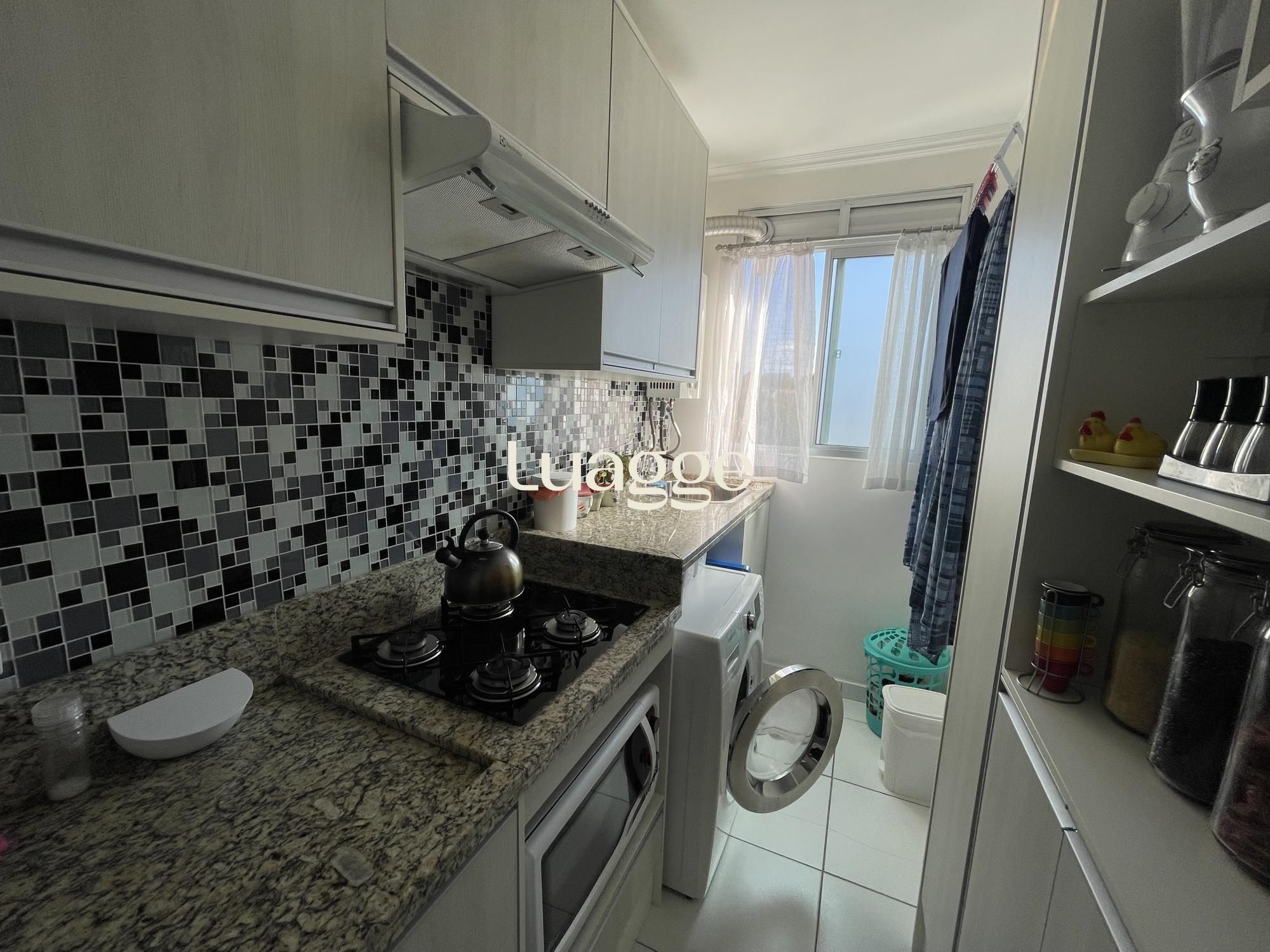 Apartamento à venda com 2 quartos, 60m² - Foto 17