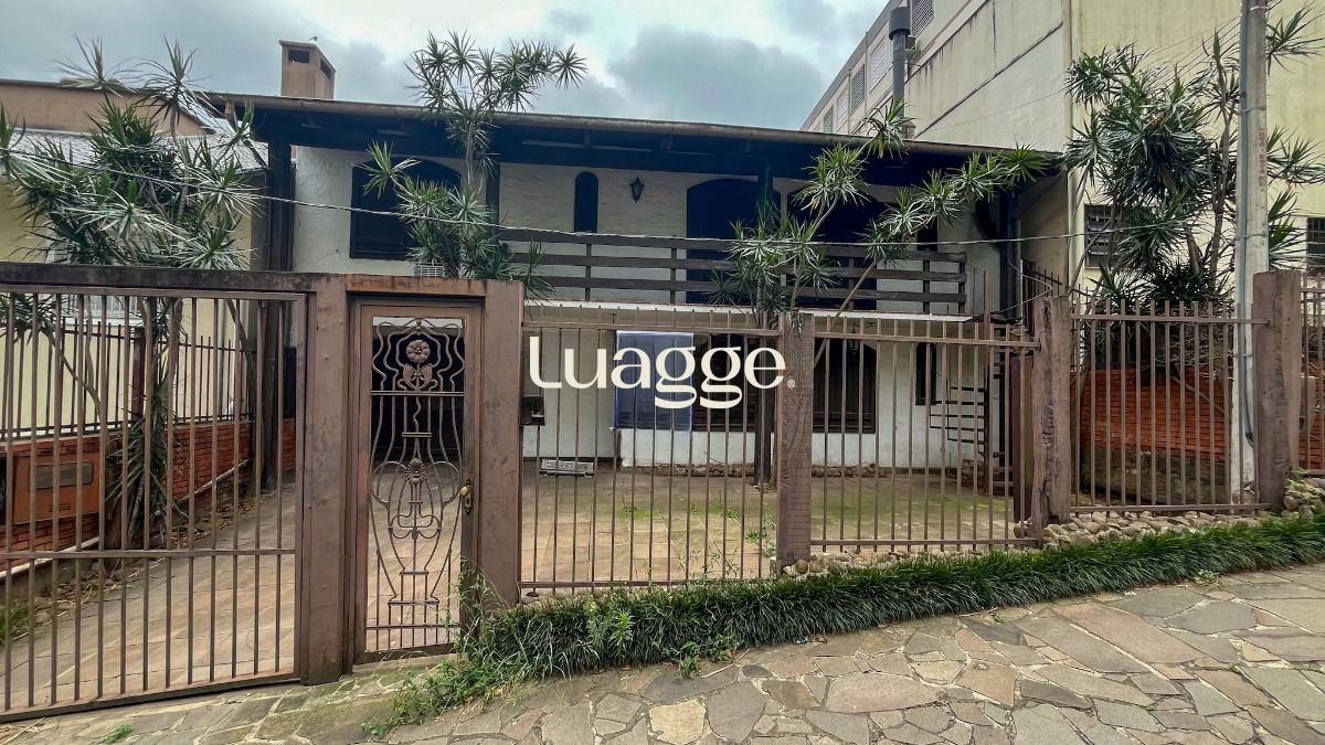 Casa à venda com 5 quartos, 389m² - Foto 1
