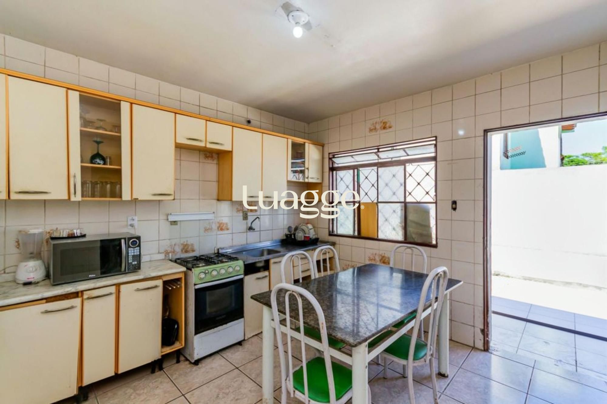 Casa à venda com 3 quartos, 102m² - Foto 10