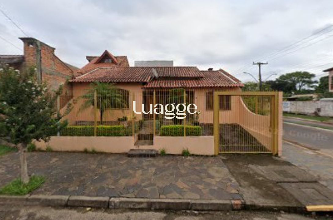 Casa à venda com 3 quartos, 120m² - Foto 1