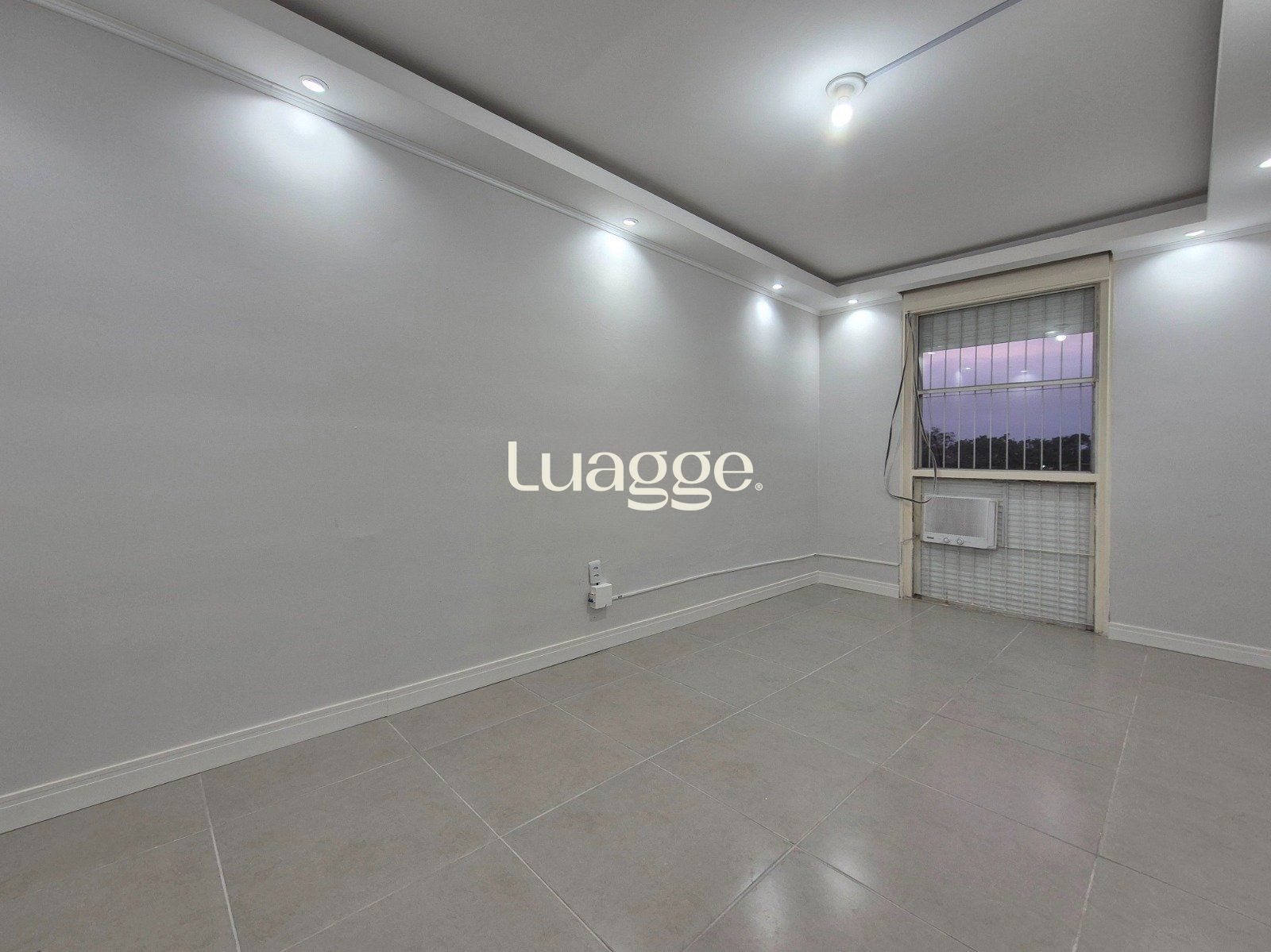 Apartamento à venda com 2 quartos, 59m² - Foto 4