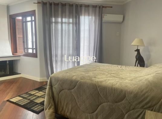 Casa à venda com 3 quartos, 286m² - Foto 12