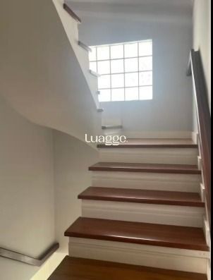 Casa à venda com 3 quartos, 286m² - Foto 17