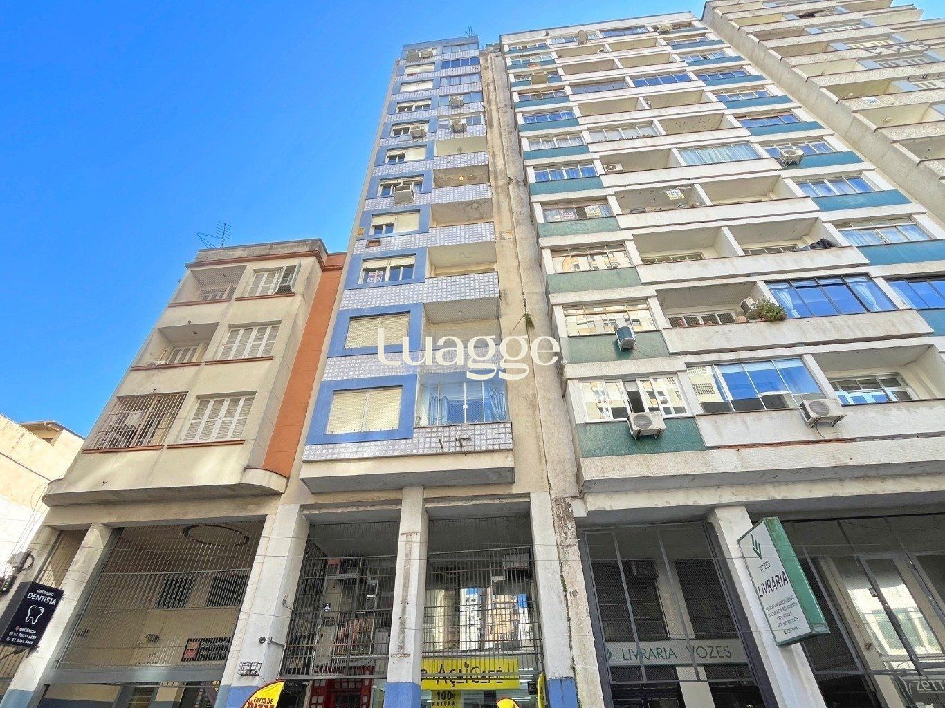 Apartamento térreo de 1 quarto, elevador no bairro Centro Histórico.
