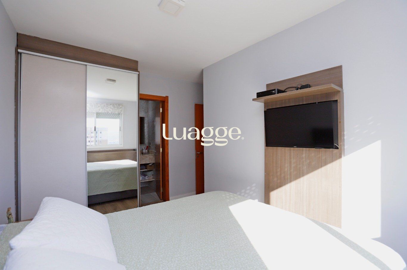 Apartamento à venda com 2 quartos, 64m² - Foto 13