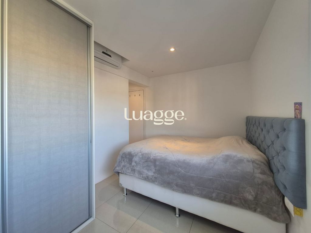 Apartamento à venda com 2 quartos, 67m² - Foto 10