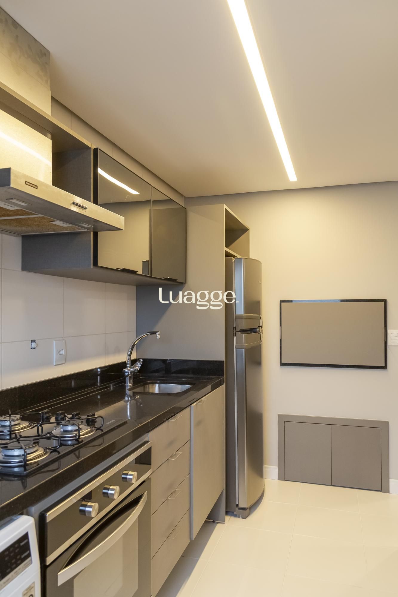 Apartamento à venda com 1 quarto, 41m² - Foto 21